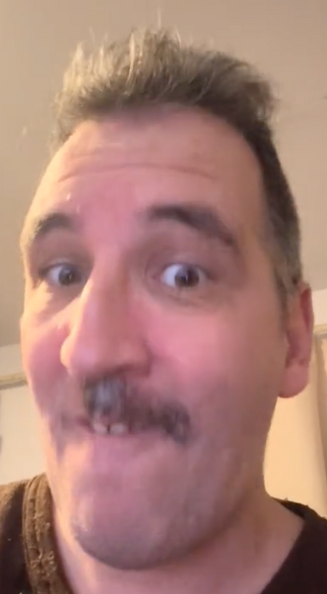 s8urev.png